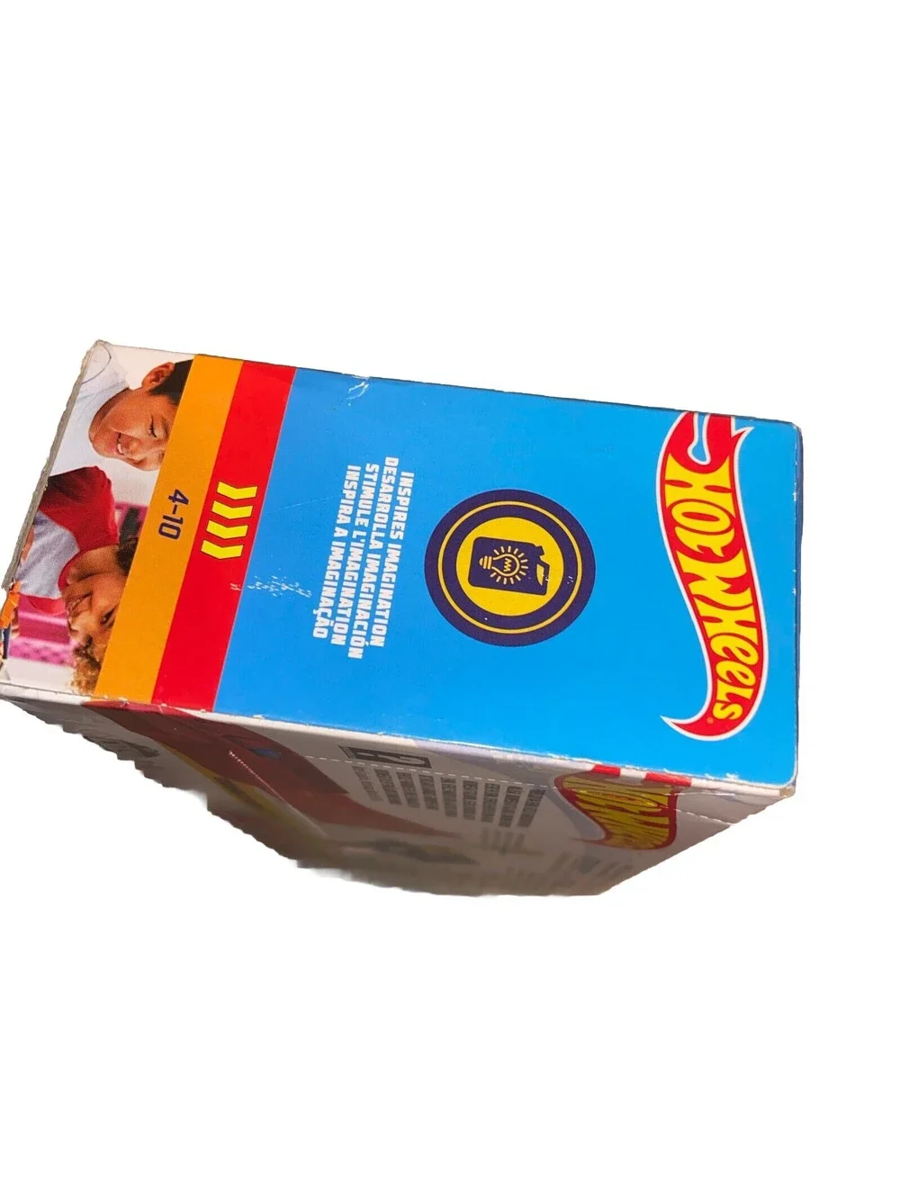 Christmas Hot Wheels Flip Ripper Giro Extremo